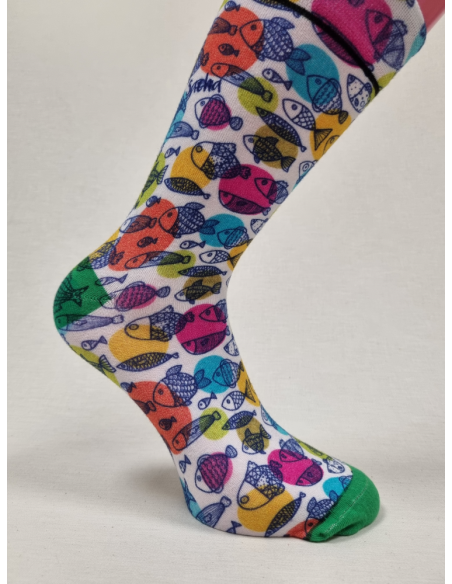 CALCETINES ALEGRES DE HOMBRE EN BAMBU CON PECES