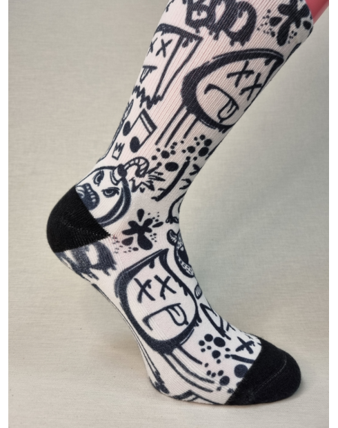 CALCETINES STREET ART MONOCROMATICOS