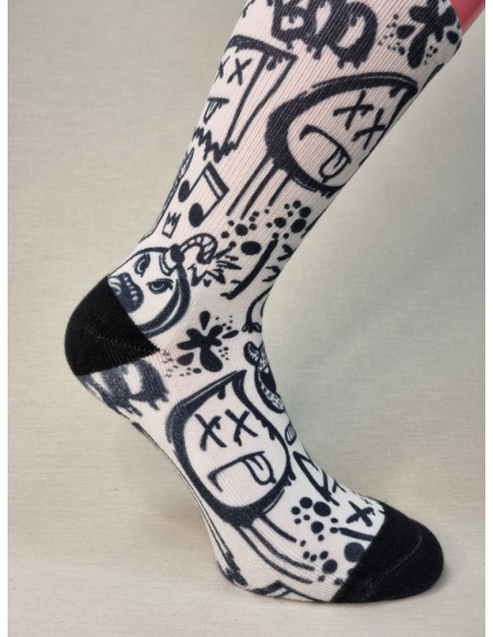 CALCETINES STREET ART MONOCROMATICOS