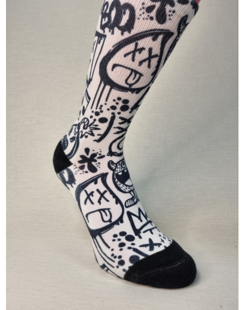 CALCETINES STREET ART MONOCROMATICOS