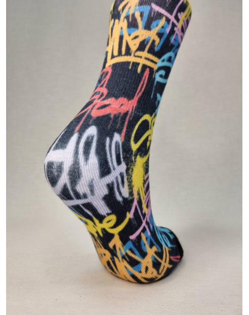 DIVERTIDOS CALCETINES GRAFFITI LETRAS...