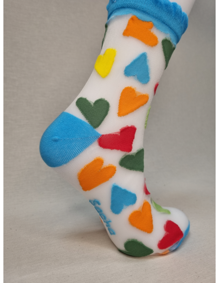 CALCETINES DE MUJER DISTINTOS CON CORAZONES