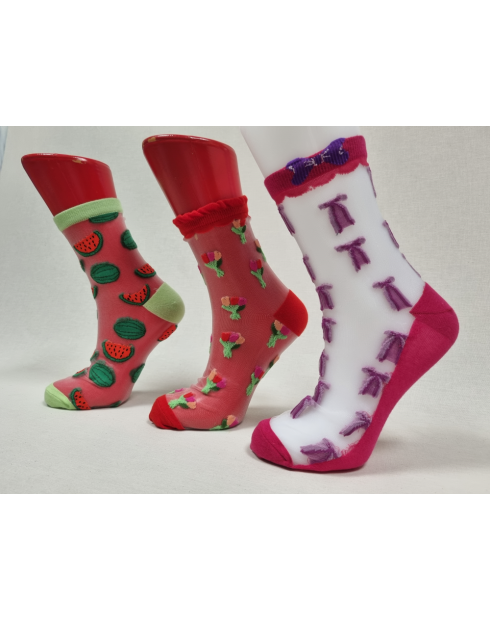 CALCETINES DE MUJER IDEALES CON LAZOS