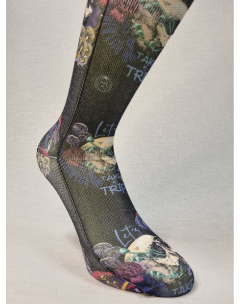 CCALCETINES INFORMALES DE HOMBRE CON CALAVERAS