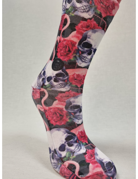 CALCETINES INFORMALES DE MUJER CON CALAVERAS Y CISNES