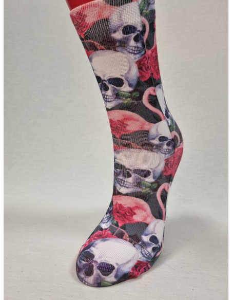 CALCETINES INFORMALES DE MUJER CON CALAVERAS Y CISNES