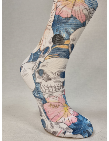 CALCETINES INFORMALES DE MUJER CON CALAVERAS DIVERTIDAS