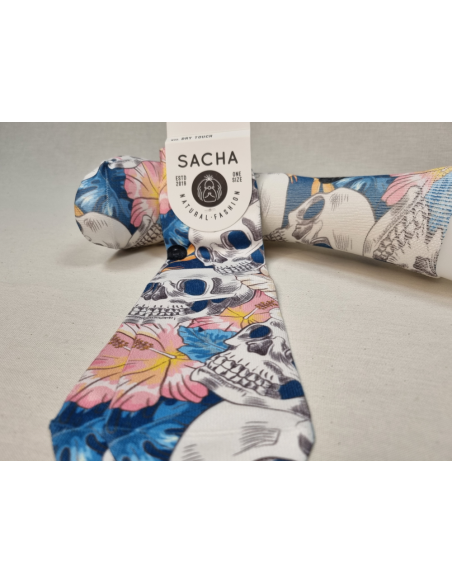 CALCETINES INFORMALES DE MUJER CON CALAVERAS DIVERTIDAS