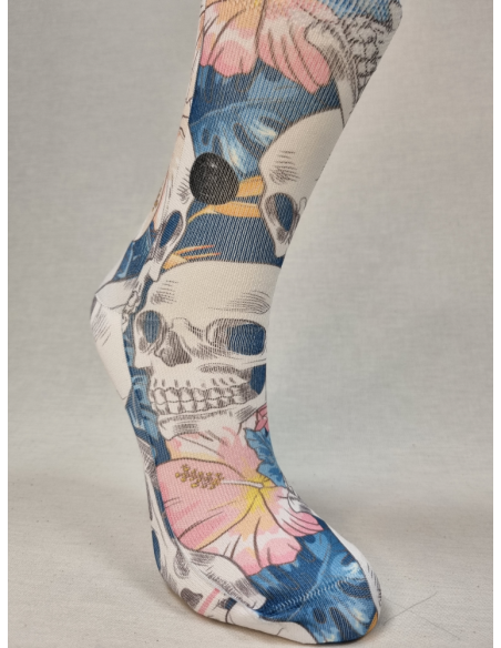 CALCETINES INFORMALES DE MUJER CON CALAVERAS DIVERTIDAS