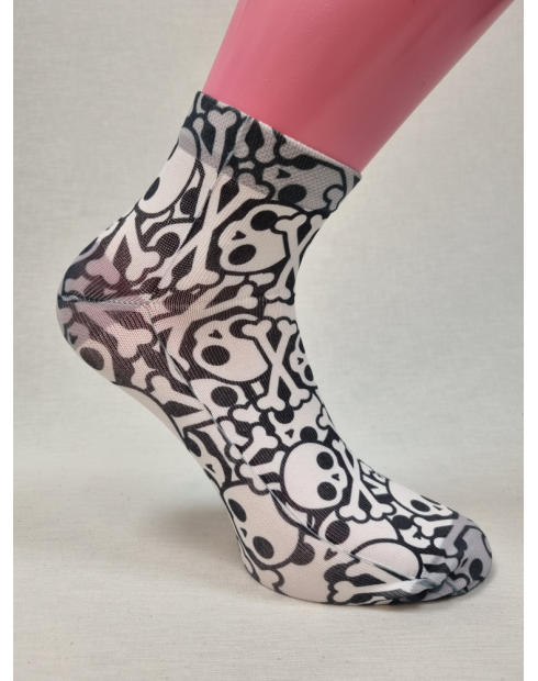 CALCETINES MOLONES CORTITOS DE HOMBRE CON CALAVERAS
