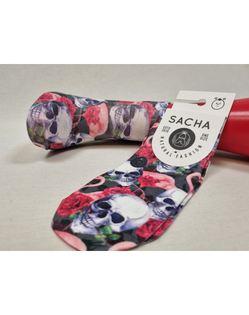 CALCETINES ATREVIDOS TOBILLEROS DE MUJER CON CALAVERAS Y FLAMENCOS