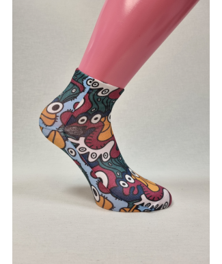 CALCETINES DISTINTOS...