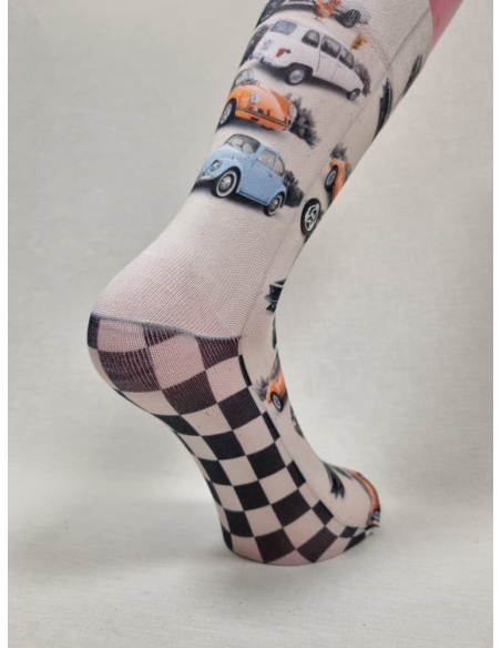 CALCERTINES DISEÑO UNICO DE HOMBRE CON COCHES ANTIGUOS