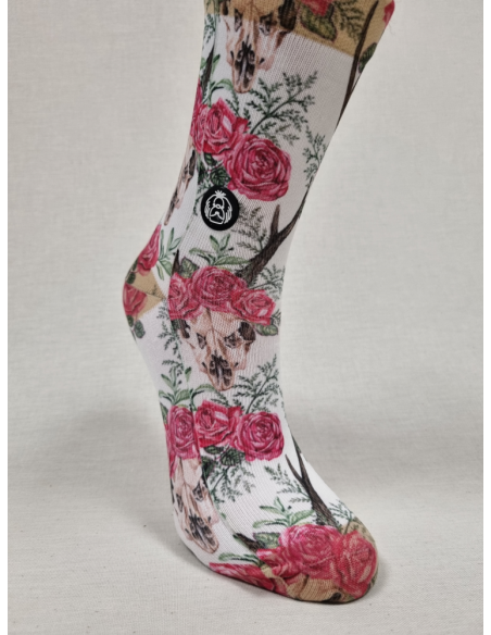 CALCETINES ORIGINALES DE MUJER CON CALAVERA DE CIERVO