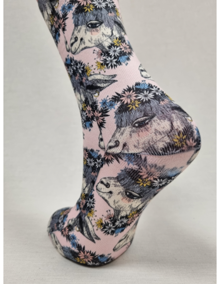 CALCETINES MOLONES DE MUJER CON SIMPÁTICO DIBUJO DE LAMA