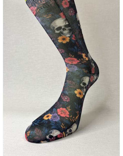 CALCETIN INFORMAL DE MUJER CALAVERAS...