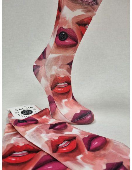 CALCETINES ORIGINALES DE MUJER CON LABIOS PINTADOS