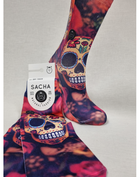 CALCETINES DIFERENTES DE MUJER CON...