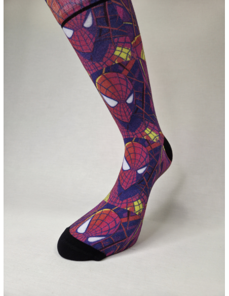 CALCETINES IMPRESIONANTES DE HOMBRE BAMBU CON HOMBRE ARACNIDO.