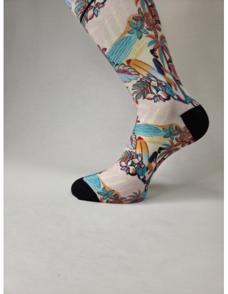 CALCETINES SORPRENDENTES DE HOMBRE EN BAMBU CON POSTCARD VINTAGE.