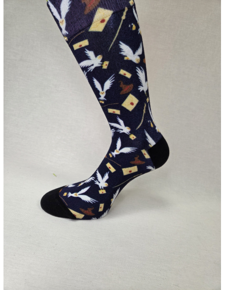 CALCETINES UNICOS DE HOMBRE EN BAMBU CON SIMBOLOS DE PAZ