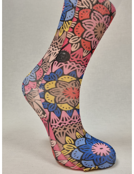 CALCETINES ORIGINALES DE MUJER CON DISEÑO CROCHET