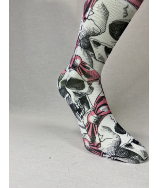 CALCETIN ATREVIDO DE MUJER... 2