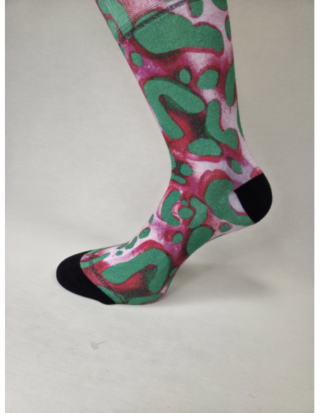 CALCETINES MOLONES DE MUJER DE BAMBU CON DIBUJO ABSTRACTO NEON.