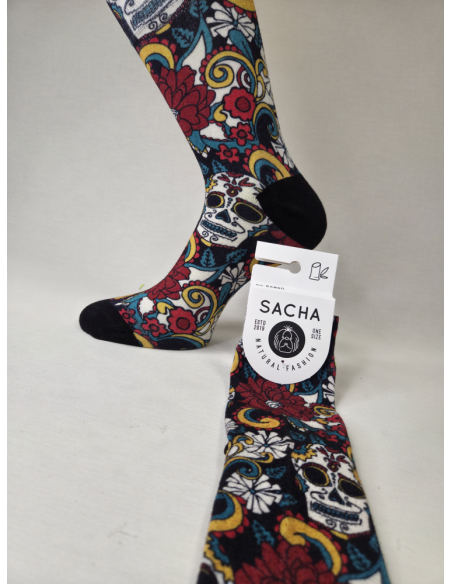 CALCETINES INFORMALES DE MUJER EN BAMBU CON CALAVERAS Y ROSAS
